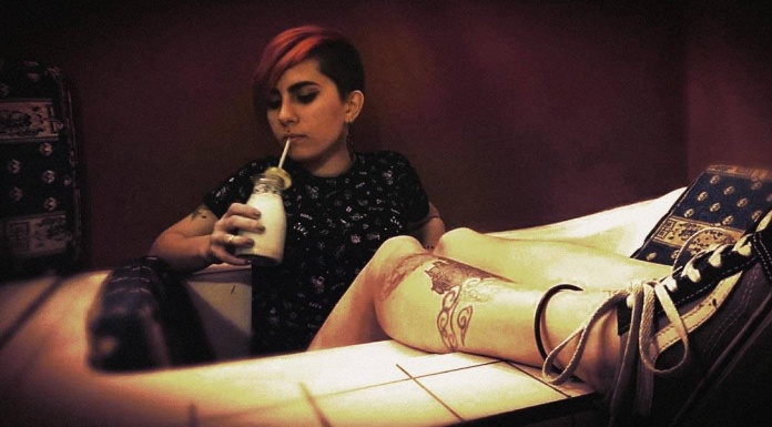 Anna Acosta, la muchacha que hace tatuajes en Centro Habana